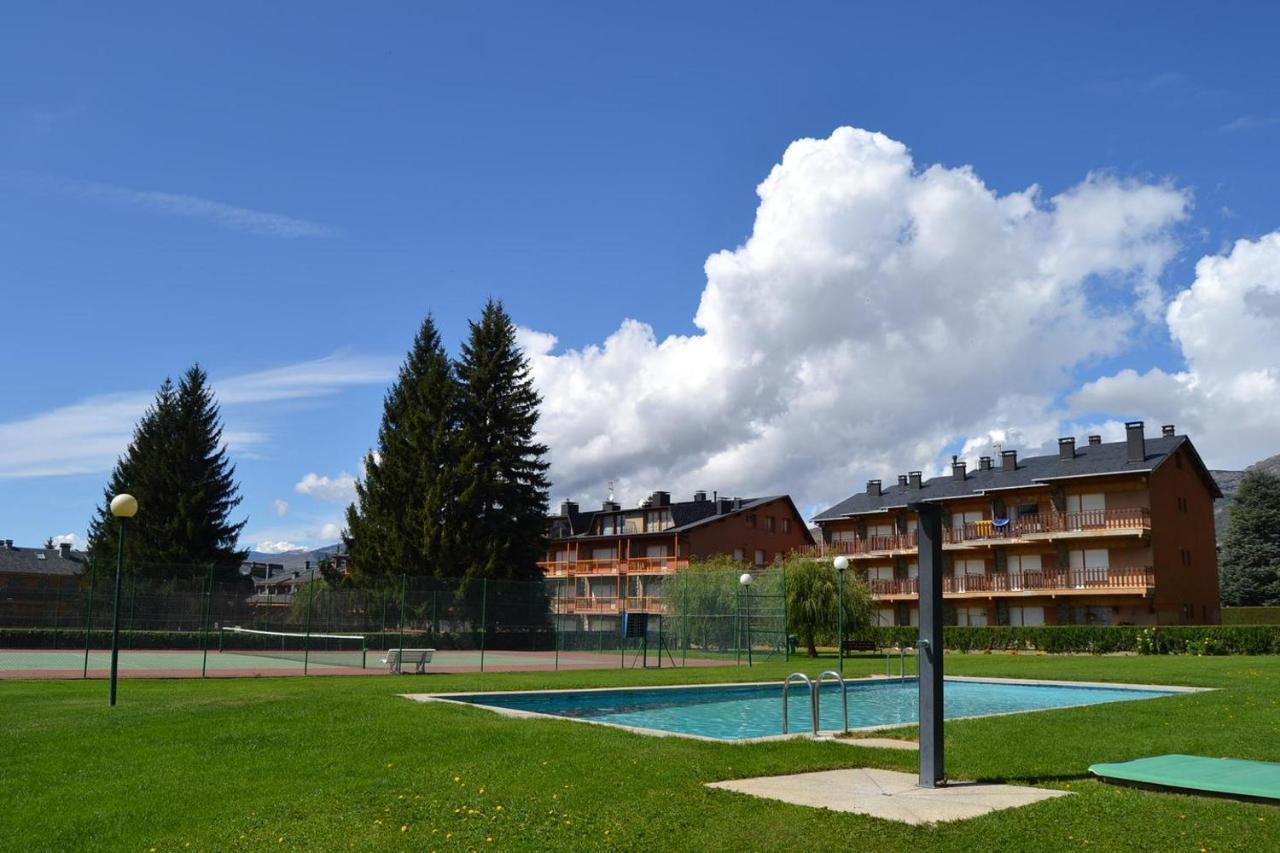 Amplio Apartamento Con Piscina En 리비아 외부 사진