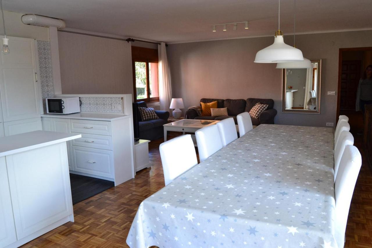 Amplio Apartamento Con Piscina En 리비아 외부 사진