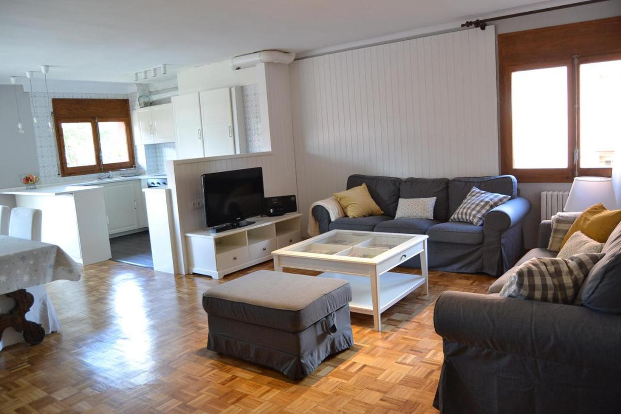 Amplio Apartamento Con Piscina En 리비아 외부 사진